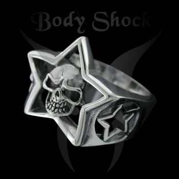 Silberring - mit Stern und Totenkopf