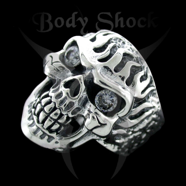 Silberring - Totenkopf mit Steinaugen und Flammen